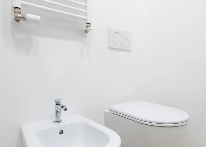 Stunning 1br, 2bath In The Heart Of 6c Apartment Rom